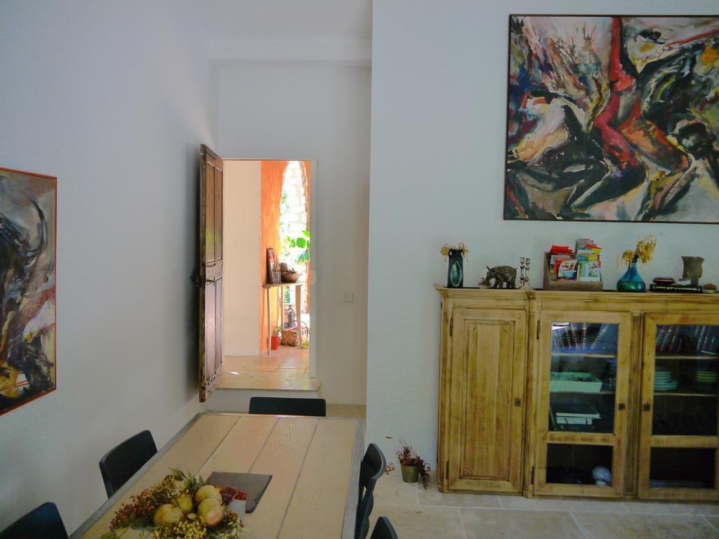Bed and Breakfast L'Ostal Du Pic St Loup Saint-Jean-de-Cuculles Exterior foto